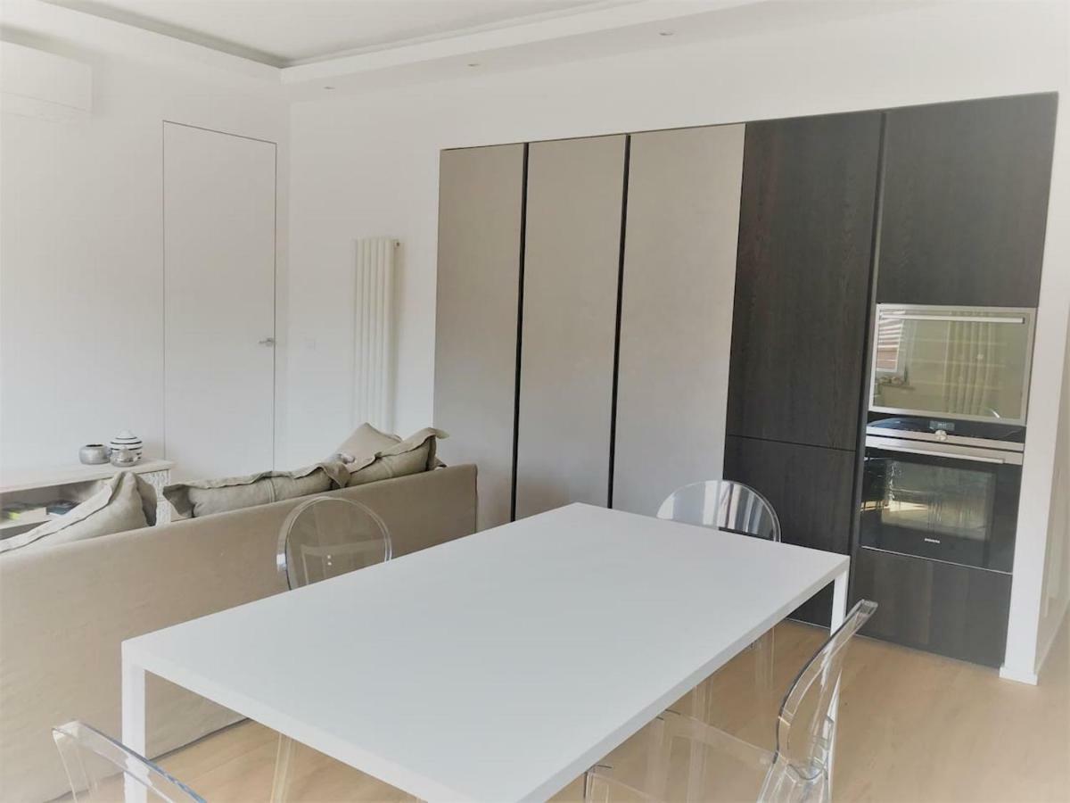 Excelsior 10 - Luxury Apartment غرادو المظهر الخارجي الصورة